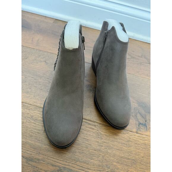 Mia Jaice Heeled Ankle Lasso Bootie Leather Gray Pull On Womens 8.5 NEW - Picture 2 of 5